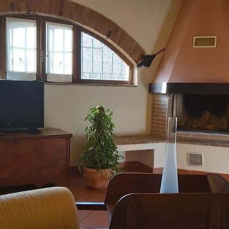 La Limonaia Apartment Monteriggioni