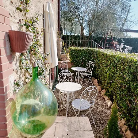 Apartment La Limonaia Monteriggioni